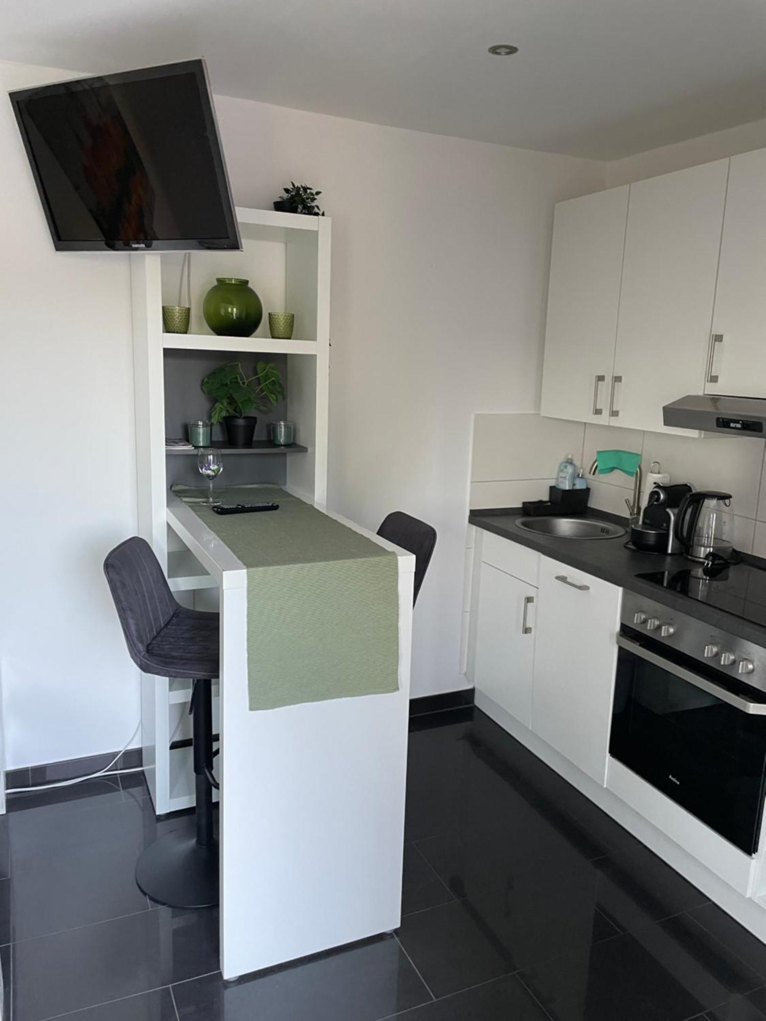 Ferienwohnung Mit Fussbodenheizung Nahe Messe, Gratis Parkplatz Und Abstellplatz E - Bike Ганновер Екстер'єр фото